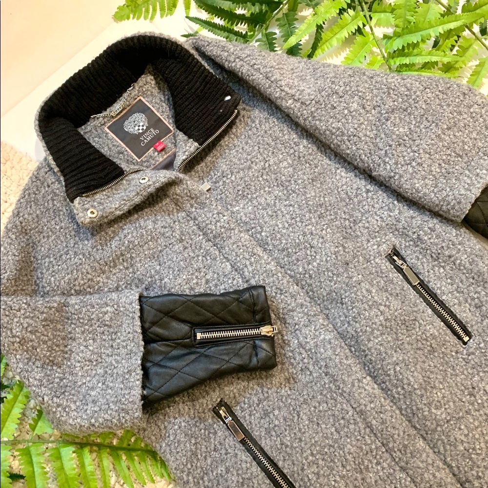 ✨ 3 for 100✨ Grey wool coat with leather accents
